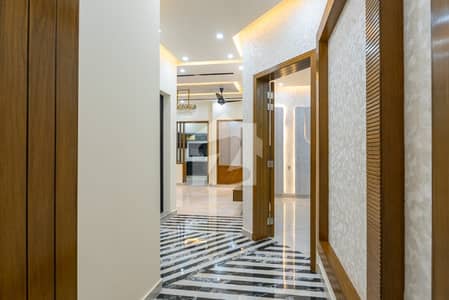 10 Marla Upper Portion Available For Rent Bahria Town Lahore