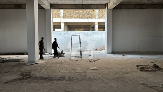راوت انڈسٹریل اسٹیٹ راولپنڈی میں 2 کنال Studio فیکٹری 2.35 لاکھ میں کرایہ پر دستیاب ہے۔