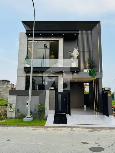 5 MARLA BRAND NEW UNIQUE & STYLISH HOUSE FOR SALE IN DHA 9 TOWN LAHORE