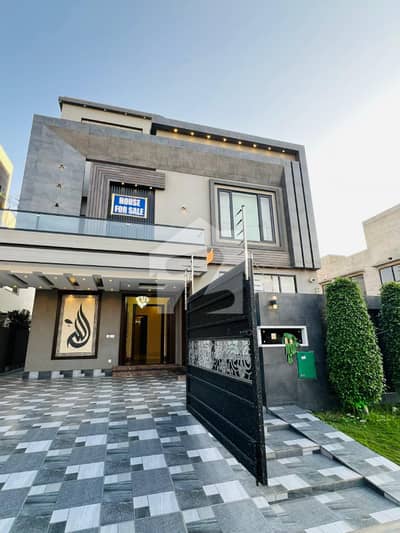 Ultra Modern 10 Marla House for Sale in Nishtar Block Luxury Living Prime Location Ultra Modern 10 Marla House for Sale in Nishtar Block Luxury Living Prime Location