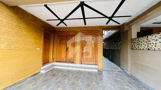 10 Marla Fully Furnished House For Rent