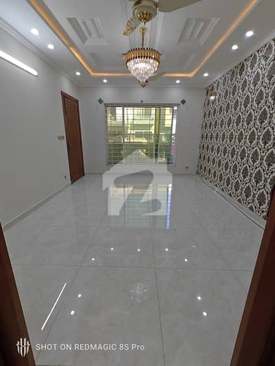 Brand New 12 Marla Upper Portion For Rent In Media Town D Block