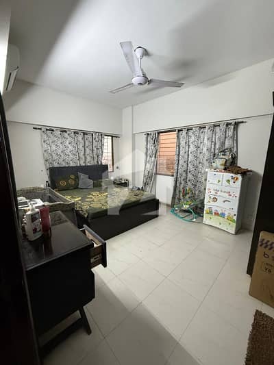Harmain Royal Residency 4th Floor Or 14th Floor Available For Rent Harmain Royal Residency 4th Floor Or 14th Floor Available For Rent