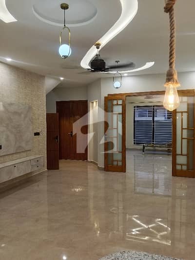 Beautiful Brand New House With Wonderful Interior.