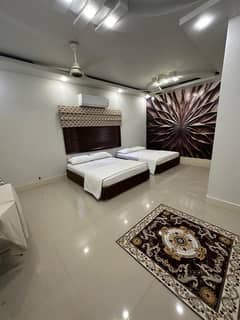 BRAND NEW BUNGALOW FOR SALIENT COMMERCIAL FOR RENT GULSHAN-E-IQBAL BLOCK 6 | MAIN 60 FT ROAD