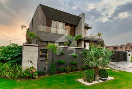 DESIRE HOMES OFFERS KANAL SIGNATURE BUNGALOW FOR SALE NEAR CARE FOUR