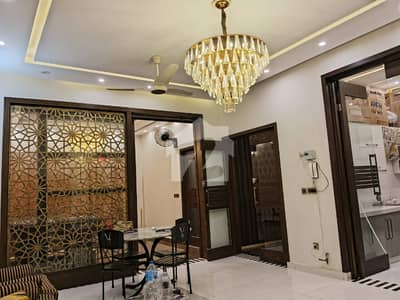 10 Marla House Available For Rent In Overseas B Block Bahria Town Lahore