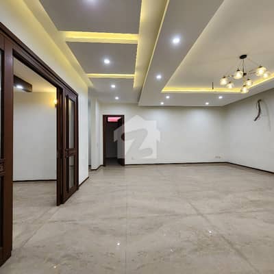 Brand New 500 Yards House For Rent 6 Bed Rooms Drawing Dining Lounge Basement Brand New 500 Yards House For Rent 6 Bed Rooms Drawing Dining Lounge Basement