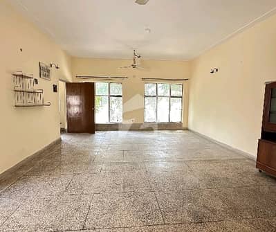1 Kanal Upper Portion In Gulberg