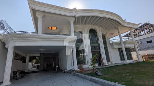 Luxury 2 Kanal Double Storey House For Rent In F-8/1
