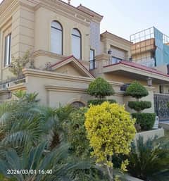1 kanal Main Double Road Corner Luxury House For Sale Multi Garden B 17 Islamabad