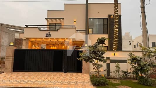 10 Marla Beautiful House For Rent In Buch Villas Multan