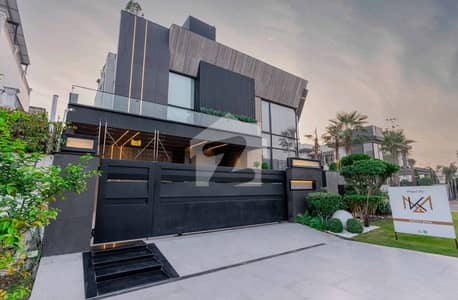 House For sale In Rs. 92500000 House For sale In Rs. 92500000