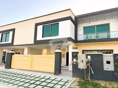 Prime Location 375 Sq Yards (Brigadier House) For Sale