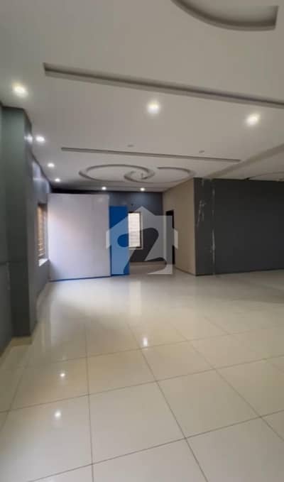 6 MARLA HALL AVAILABLE ON RENT FOR COMMERCIAL USE 6 MARLA HALL AVAILABLE ON RENT FOR COMMERCIAL USE