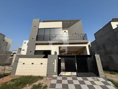 Brand New 5 Marla Triple story House available For Rent In Buch Villas Multan