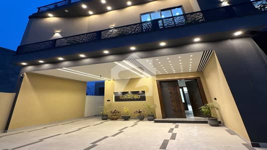 10 Marla Brand New Triple Storey House For Rent In BUCH Villas Multan
