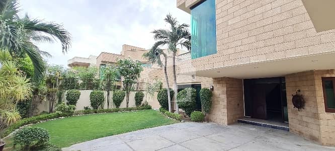 500 Sq. Yards Well Maintained House Available For Rent