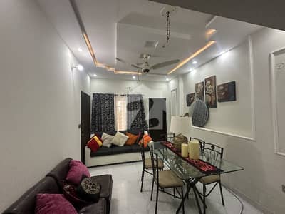 ایل ڈی اے ایوینیو لاہور میں 6 کمروں کا 10 مرلہ مکان 3.3 کروڑ میں برائے فروخت۔ ایل ڈی اے ایوینیو لاہور میں 6 کمروں کا 10 مرلہ مکان 3.3 کروڑ میں برائے فروخت۔