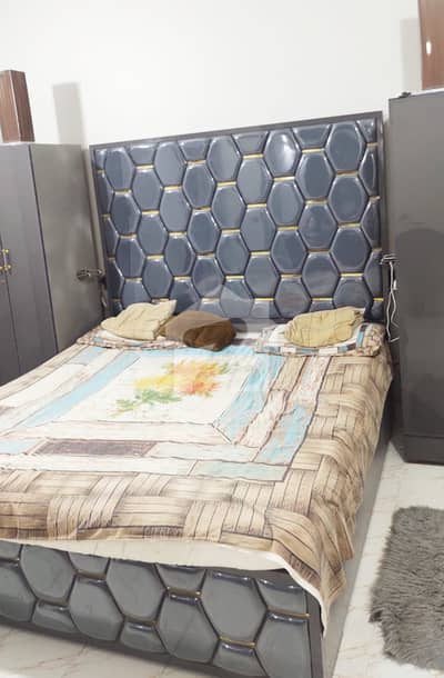 Gulshan-e-Iqbal - Block 4A House Sized 80 Square Yards Is Available