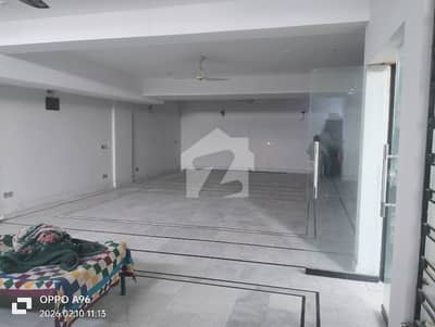 08 MARLA OFFICE BASEMENT WITH ELEVATOR EXCELLENT LOCATION