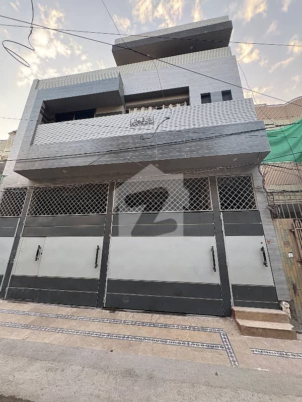 حیات آباد پشاور میں 8 کمروں کا 5 مرلہ مکان 4.0 کروڑ میں برائے فروخت۔ حیات آباد پشاور میں 8 کمروں کا 5 مرلہ مکان 4.0 کروڑ میں برائے فروخت۔