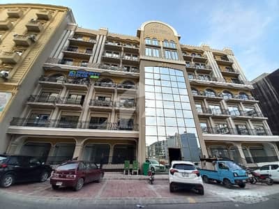ٹاپ سٹی 1 اسلام آباد میں 2 مرلہ دکان 90.0 ہزار میں کرایہ پر دستیاب ہے۔