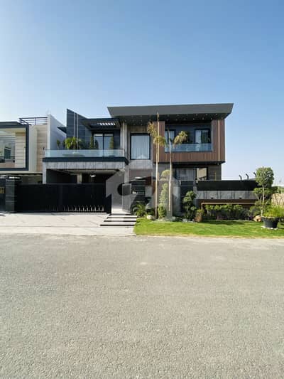 Royal Orchard Multan A Block 1 Kanal House Semi Furnished Available For Sale