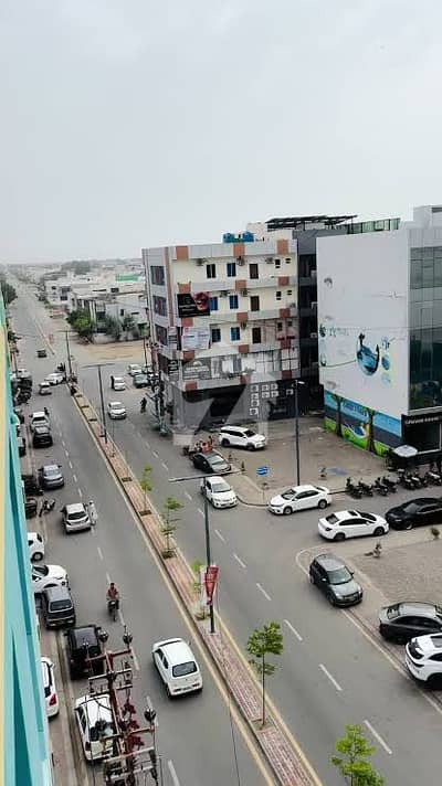 بخاری کمرشل ایریا ڈی ایچ اے فیز 6,ڈی ایچ اے ڈیفینس,کراچی میں 4 مرلہ دفتر 1.0 لاکھ میں کرایہ پر دستیاب ہے۔