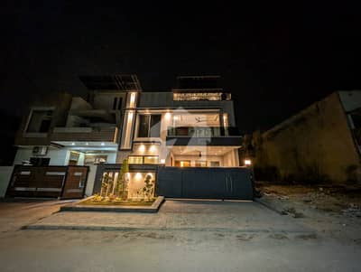 ڈی ۔ 17 اسلام آباد میں 6 کمروں کا 10 مرلہ مکان 4.1 کروڑ میں برائے فروخت۔ ڈی ۔ 17 اسلام آباد میں 6 کمروں کا 10 مرلہ مکان 4.1 کروڑ میں برائے فروخت۔