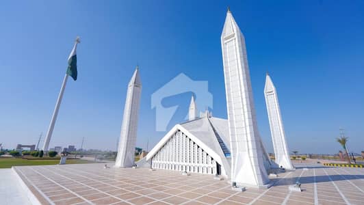 Dha Multan Sector Q plot available for sale Direct acess to 120ft road Walk in distance from park Ideal location plot Direct seller
