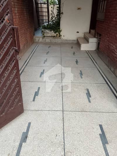 Defence 1 20 Marla Upper Portion for Rent Step into comfort and convenience with this beautifully maintained upper portion located in the heart of DHA Phase 1.