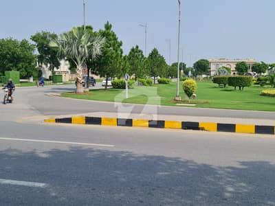 Residential Plot For Sale In Beautiful DHA Phase 7 - Block T Residential Plot For Sale In Beautiful DHA Phase 7 - Block T
