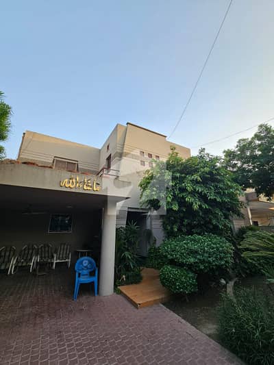 Defence 1 Kanal Used Well Maintained Owner Build Bungalow Near to Sector Park and Commercial