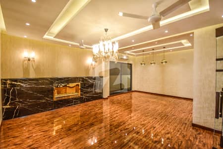 3 Beds 1 Kanal Upper Portion Modern Design for Rent in DHA Phase 7 Block Y Lahore.