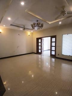 Sector A 10 M House For Rent