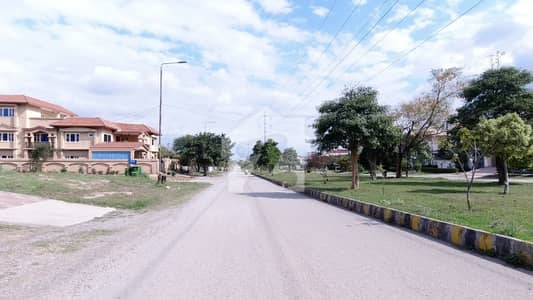 ایف ۔ 15/1 ایف ۔ 15,اسلام آباد میں 1 کنال رہائشی پلاٹ 2.85 کروڑ میں برائے فروخت۔