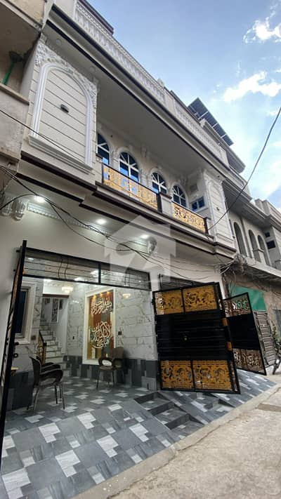 مرغزار آفیسرز کالونی لاہور میں 4 کمروں کا 2 مرلہ مکان 1.42 کروڑ میں برائے فروخت۔ مرغزار آفیسرز کالونی لاہور میں 4 کمروں کا 2 مرلہ مکان 1.42 کروڑ میں برائے فروخت۔