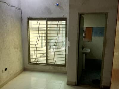 SHADIWAL CHOWK FOR 1 OR 2 BOYS ROOM FOR RENT