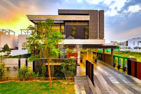 1 Kanal Top Quality Build Luxurious Beautiful Modern Design Villa For Sale In DHA Lahore Phase 7 Prime Location
