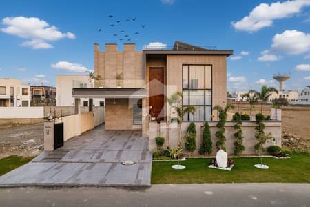 1 Kanal Luxury Bungalow For Sale At Super Hot Location Near To Park 1 Kanal Luxury Bungalow For Sale At Super Hot Location Near To Park