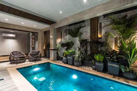 1 KANAL FULLY FURNISHED HOUSE WITH BASEMENT, GYM, ROOFTOP & LIFT WITH ORIGINAL PICTURES FOR SALE. ALSO 25KW SOLAR INSTALLED.
