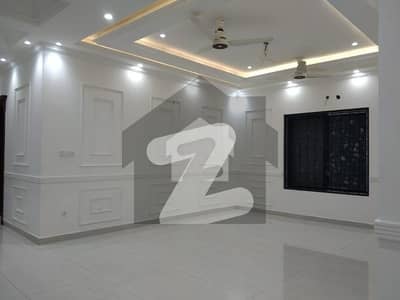 E-11 Kanal Upper Portion Having 3 Bed Attached Washrooms DD TvL SQ Separate Meters Separate Gate Rent 2Lac
