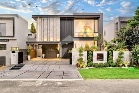1 Kanal Top Quality Build Luxurious Beautiful Design Villa With Basement For Sale In DHA Lahore Phase 7 Prime Location