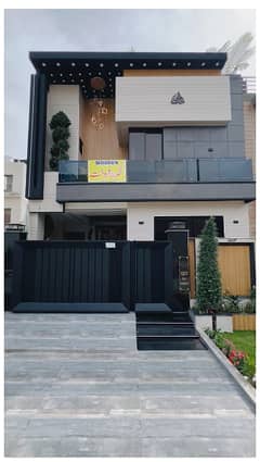 Brand New 5 Marla House for Sale in Tulip Block, Park View City, Lahore Brand New 5 Marla House for Sale in Tulip Block, Park View City, Lahore
