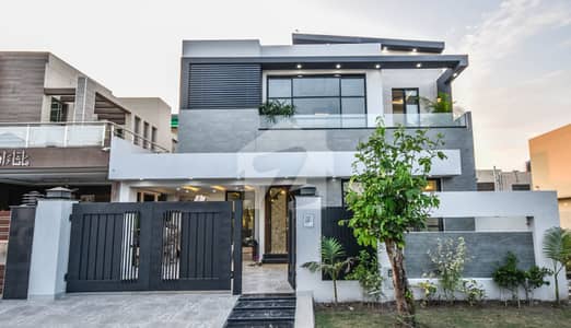 DEFENCE BEAUTIFUL 5 MARLA BRAND NEW HOUSE FOR SALE IN DHA LAHORE