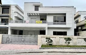 1 Kanal Double Unit House For Sale
