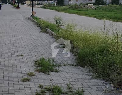 آئی ۔ 10 اسلام آباد میں 6 کنال صنعتی زمین 55.0 کروڑ میں برائے فروخت۔