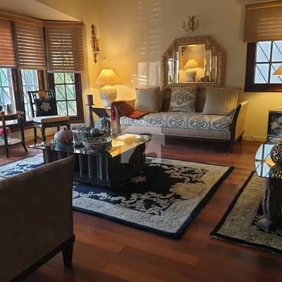House Available For Sale On Margalla Road