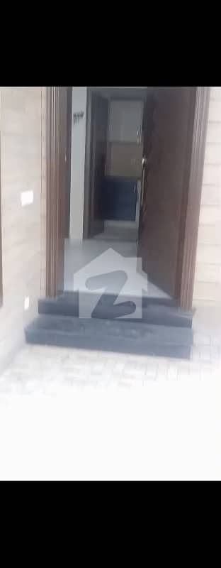 ڈی ایچ اے 9 ٹاؤن ڈیفنس (ڈی ایچ اے),لاہور میں 3 کمروں کا 5 مرلہ مکان 1.4 لاکھ میں کرایہ پر دستیاب ہے۔ ڈی ایچ اے 9 ٹاؤن ڈیفنس (ڈی ایچ اے),لاہور میں 3 کمروں کا 5 مرلہ مکان 1.4 لاکھ میں کرایہ پر دستیاب ہے۔